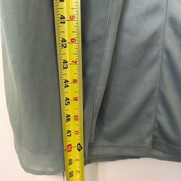 NWT Lulu’s Sage Brush Green Strapless Front Split Bridesmaid Prom Dress Medium - Picture 7 of 16